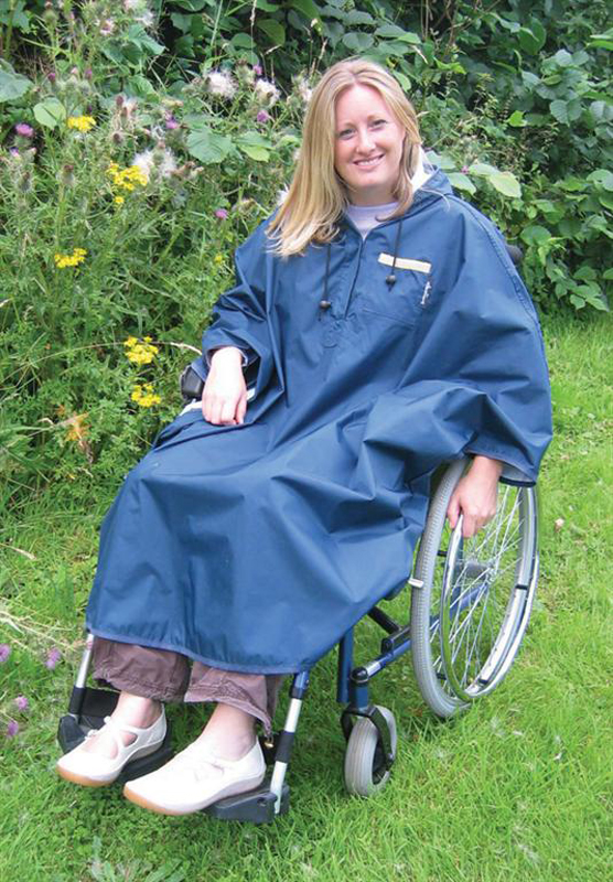 Pláštěnka "Coniston" pro uživatele invalidních vozíků ve stylu pončo